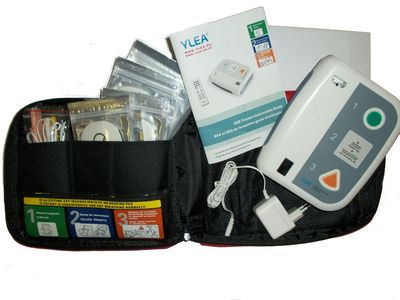 defibrillateur-de-formation-xft-120