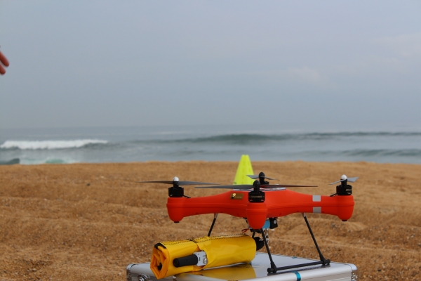 Achat drone de sauvetage en mer avec bouée gilet intégré